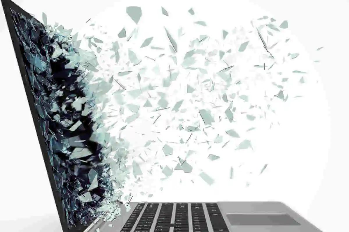 Laptop Ekran Kırılmalarında Onarım Süreçleri